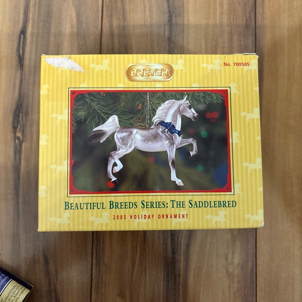 Breyer Beautiful Breeds Series The Saddlebred 2005 Holiday Ornament NEW 700505